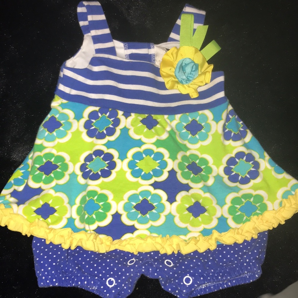 Cute dress with built-in bloomers
